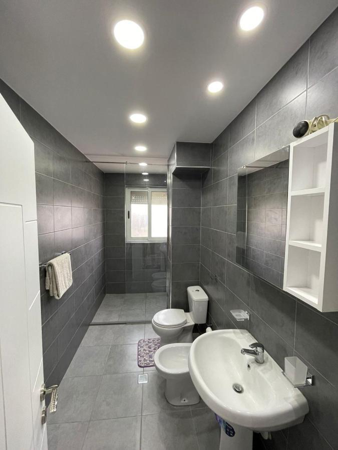 Prestige Rentals Shkodër Esterno foto