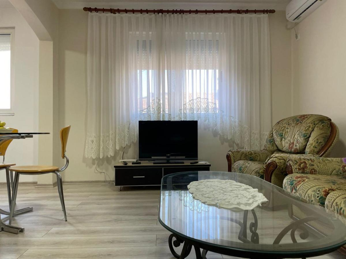 Prestige Rentals Shkodër Esterno foto